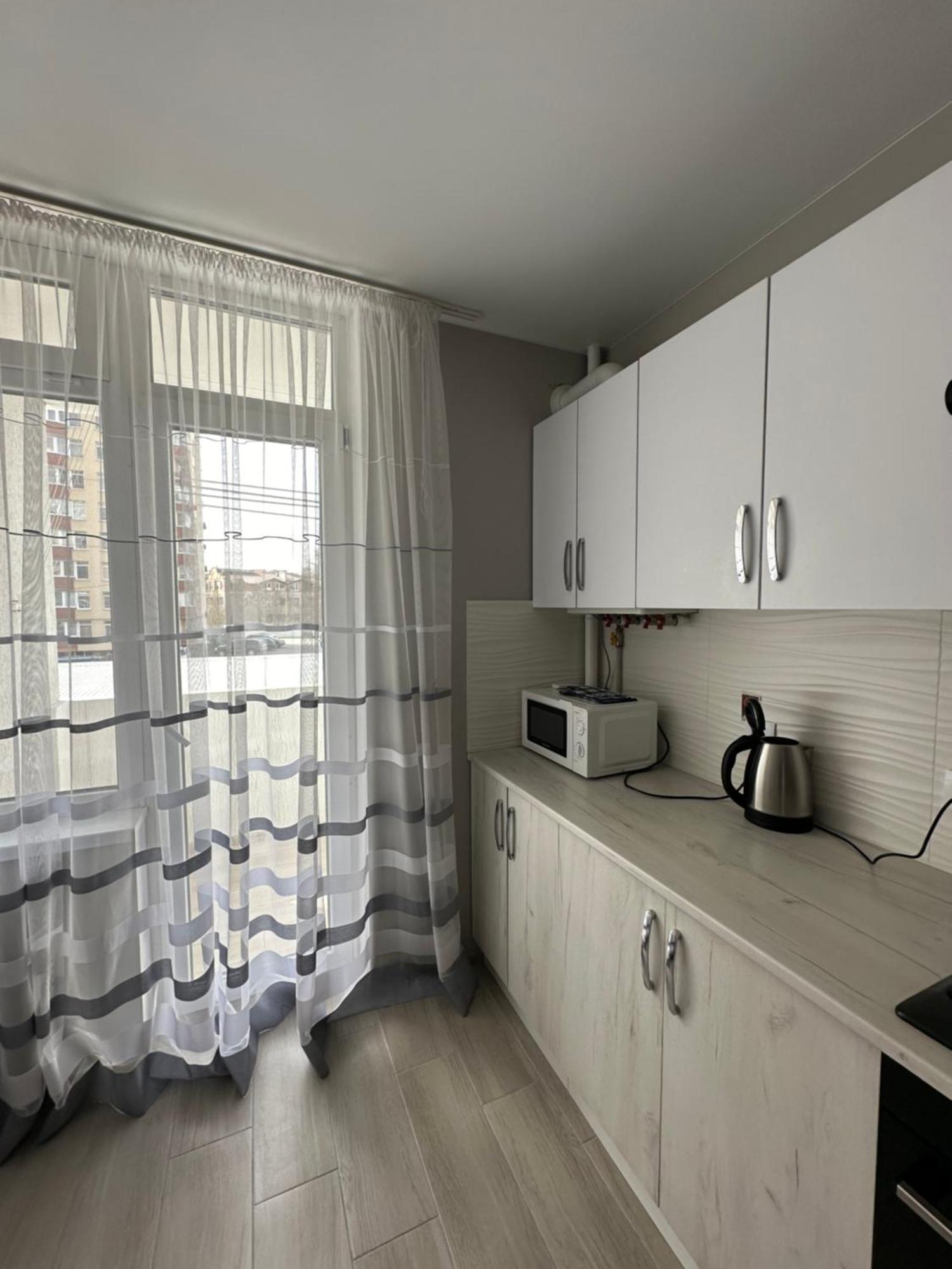 Апартаменти На Злуках Ternopil Exteriör bild